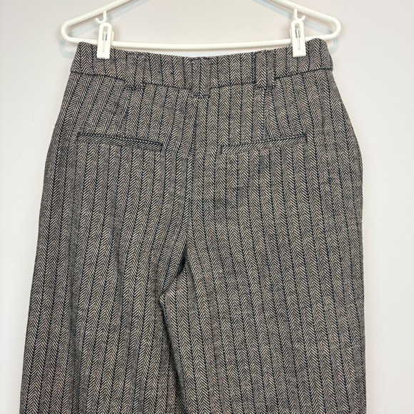 Reitmans Women's Gray Pinstripe Trousers - Picture 6 of 12